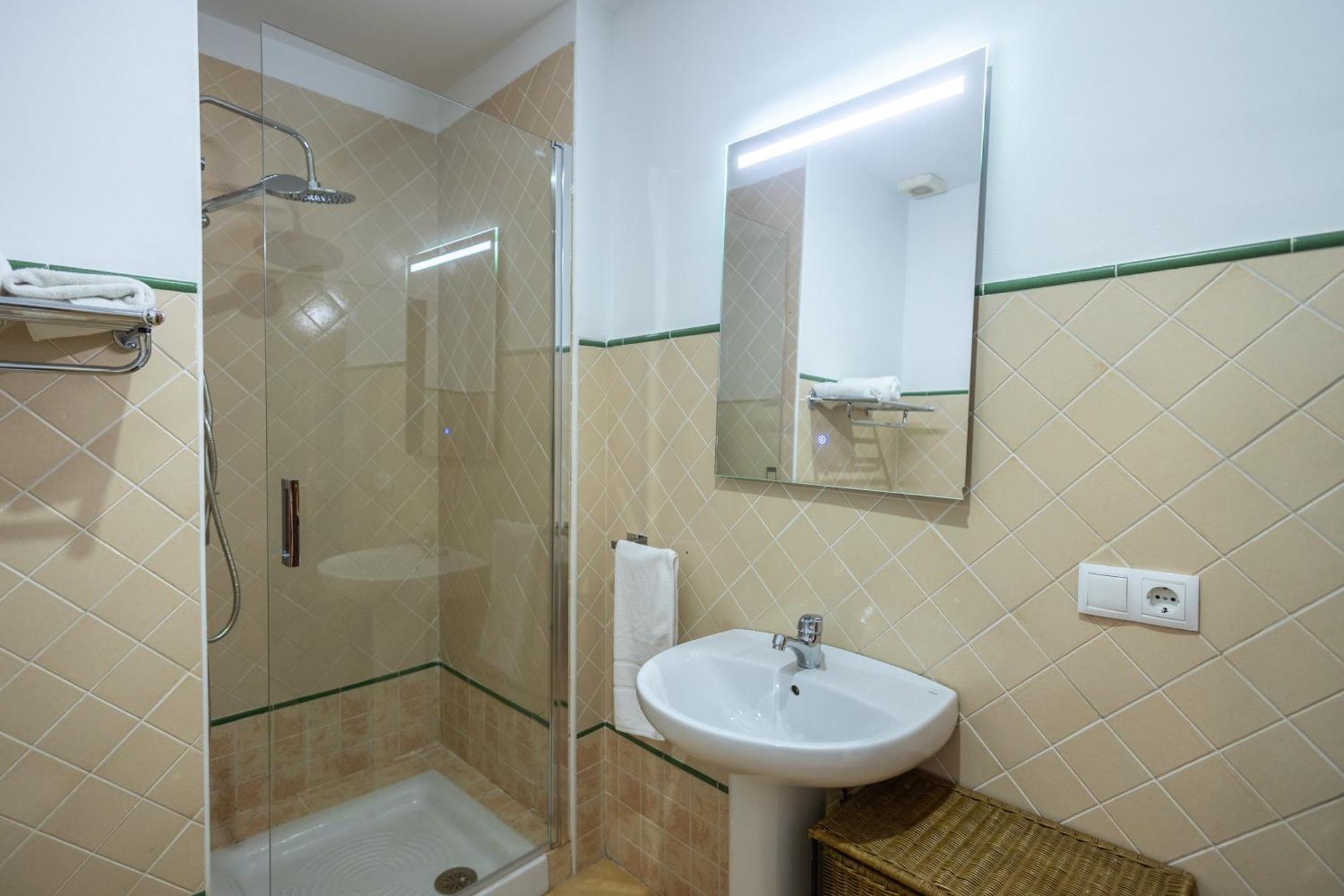Grande Apartamento Familiar Севилья Экстерьер фото