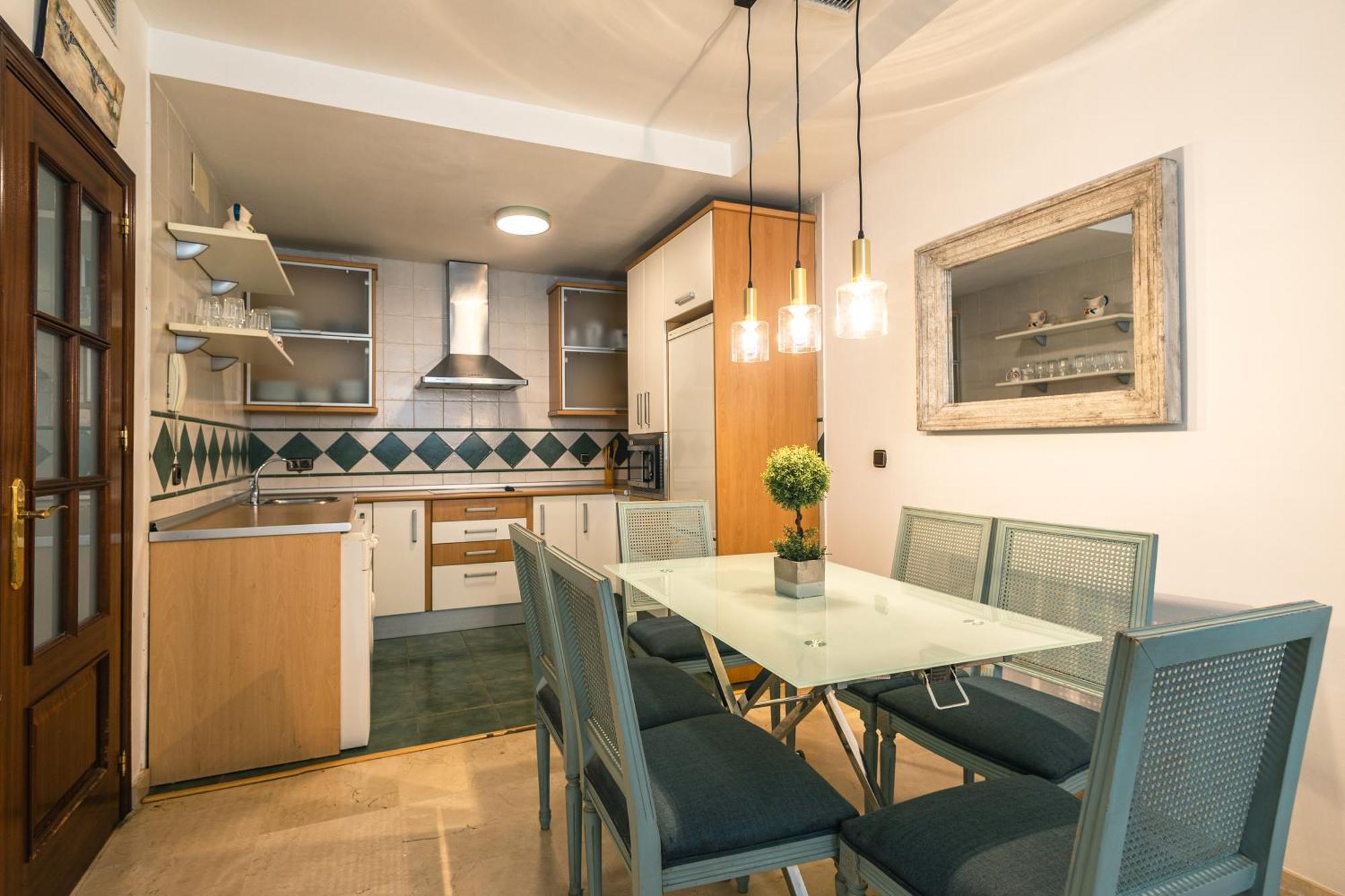 Grande Apartamento Familiar Севилья Экстерьер фото