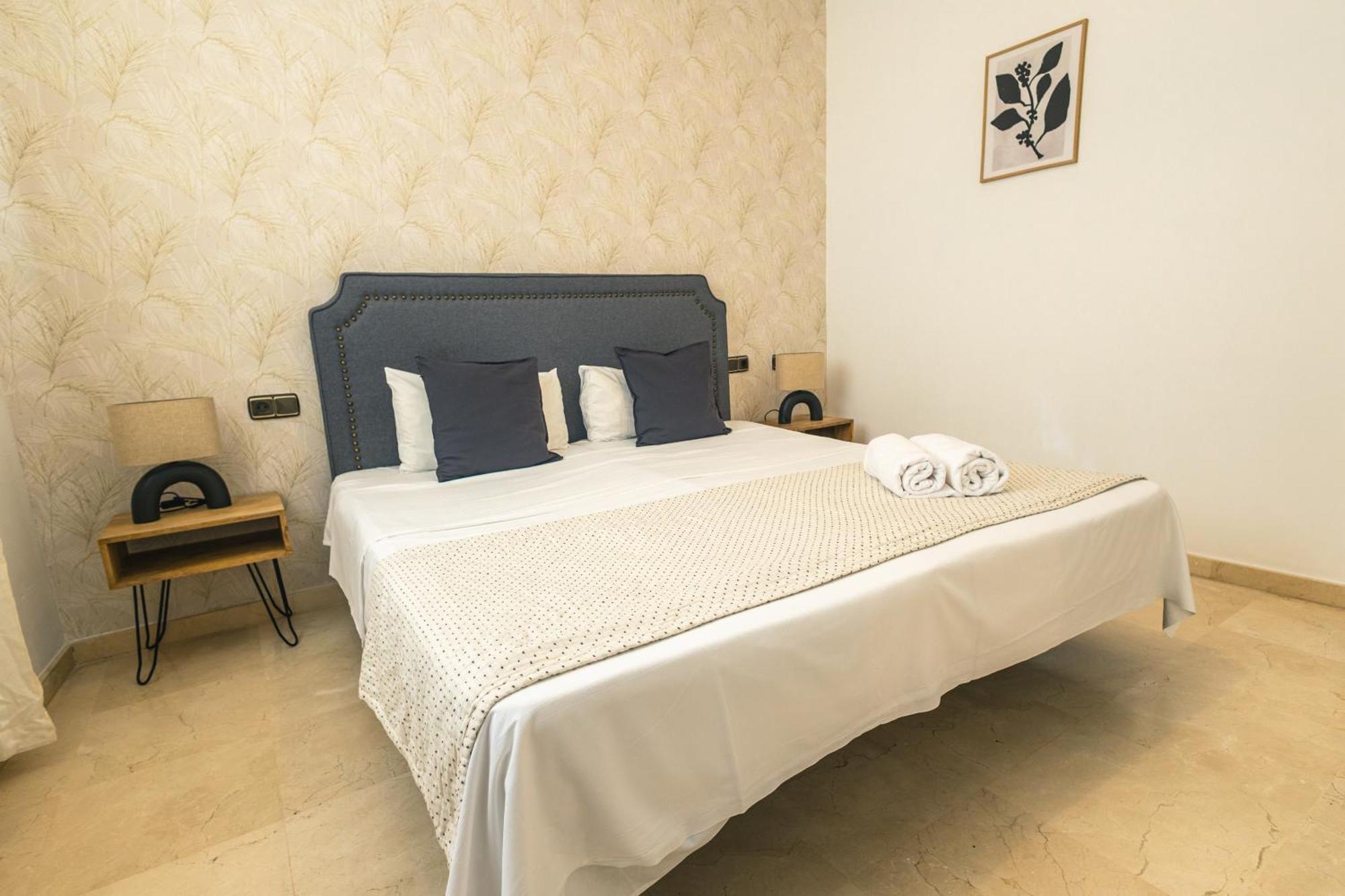 Grande Apartamento Familiar Севилья Экстерьер фото