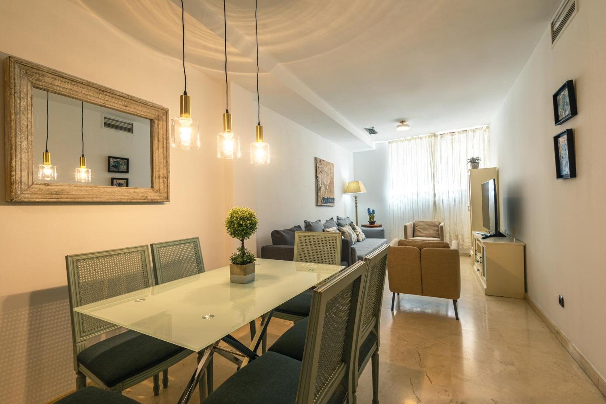 Grande Apartamento Familiar Севилья Экстерьер фото