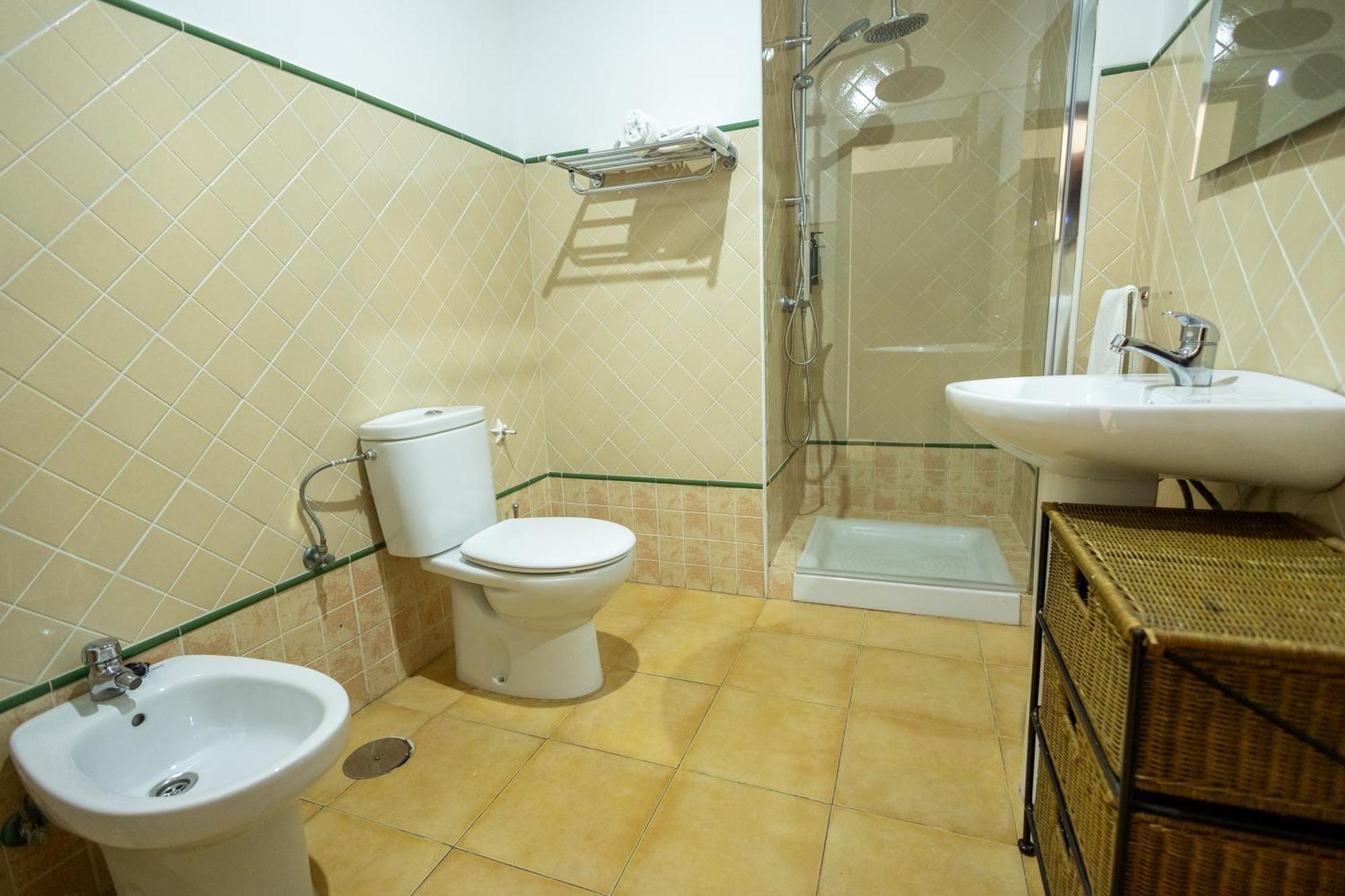 Grande Apartamento Familiar Севилья Экстерьер фото